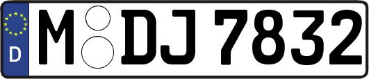 M-DJ7832