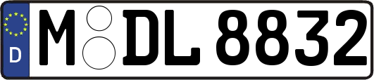 M-DL8832